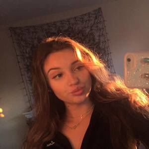 Meet your Posher, Lexi